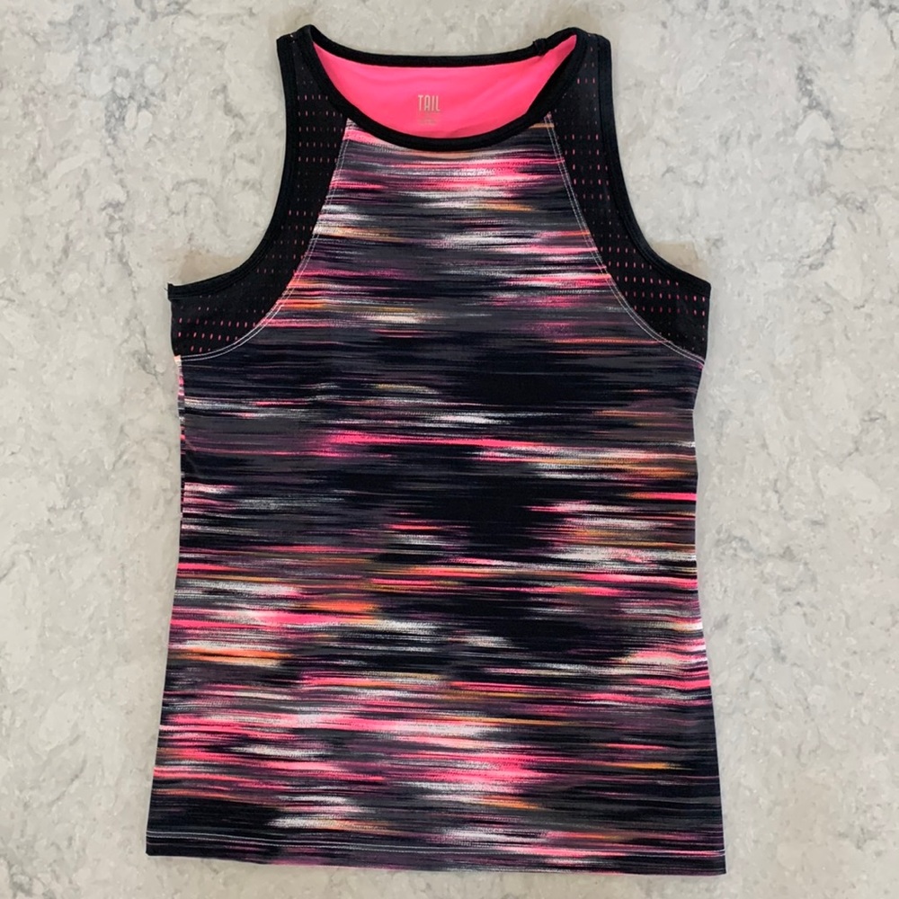 TAIL RACER BACK TANK